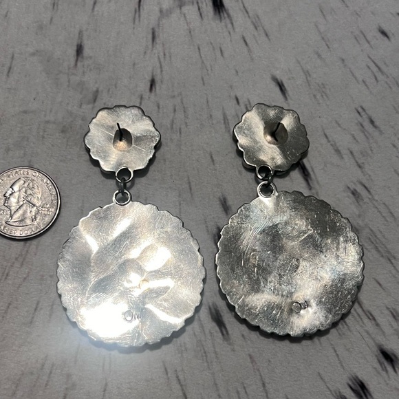 Pink cluster Native American earrings - Picture 6 of 6